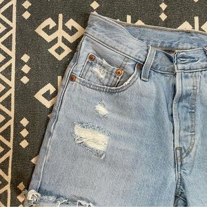 LEVI’s 501® MID THIGH WOMEN'S SHORTS